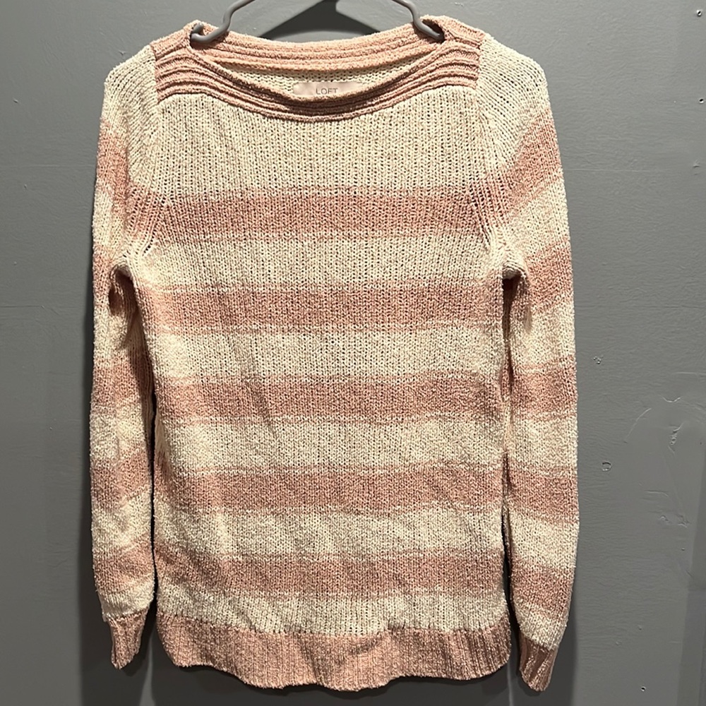 White and pink sweater